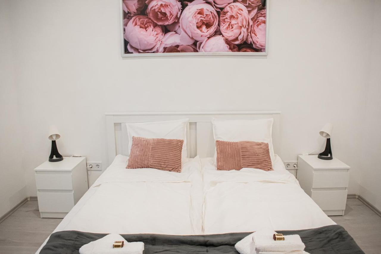 Fodormenta Residence Έγκερ Εξωτερικό φωτογραφία